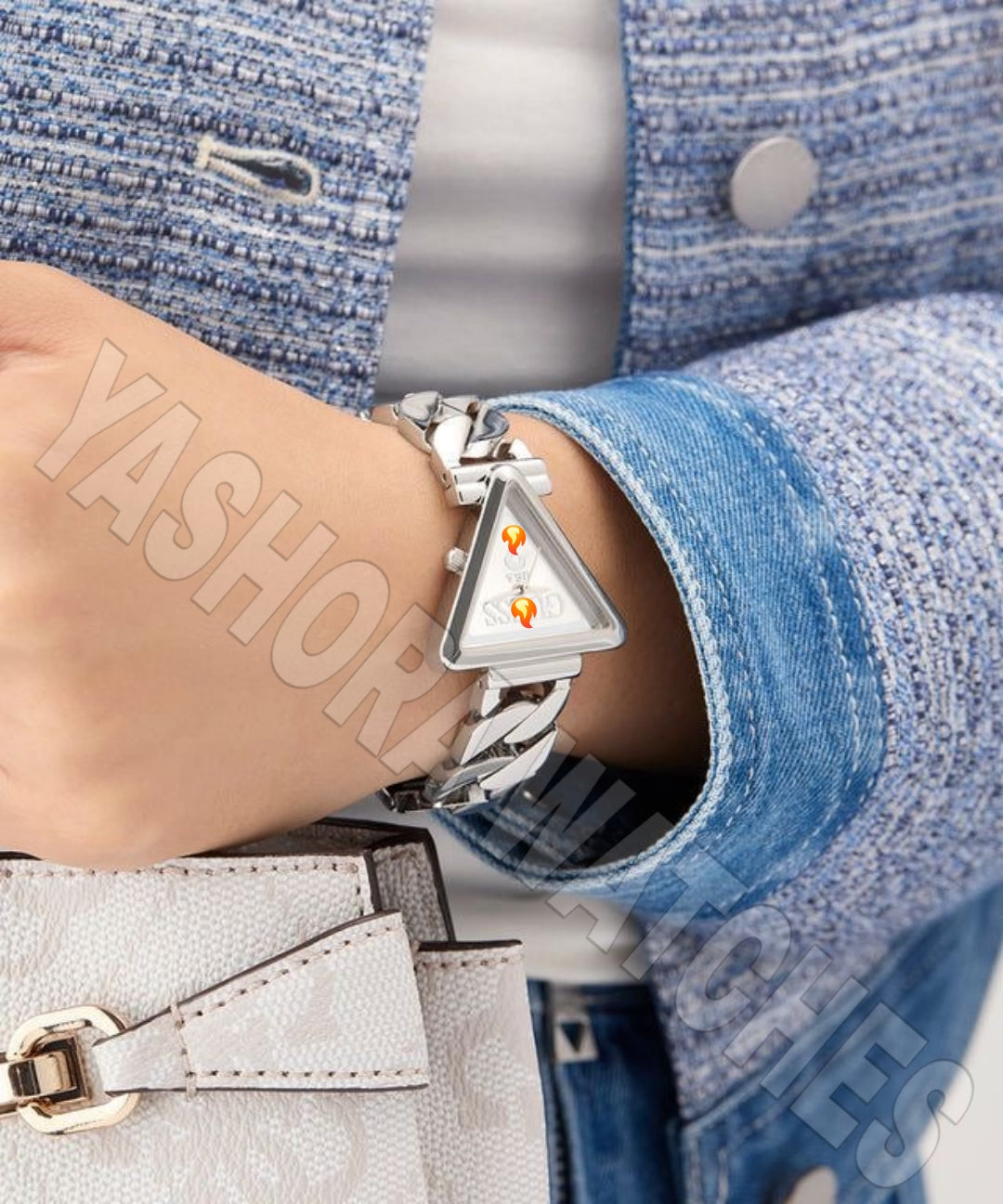 Gu*ss Silver Triangle dial