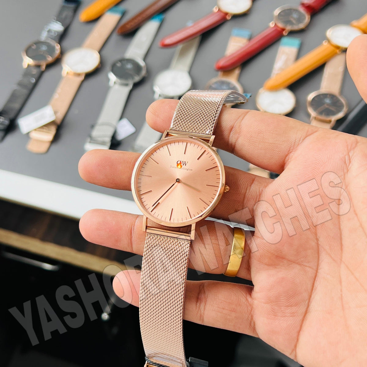 DW ROUND DIAL CLASSIC PETITE